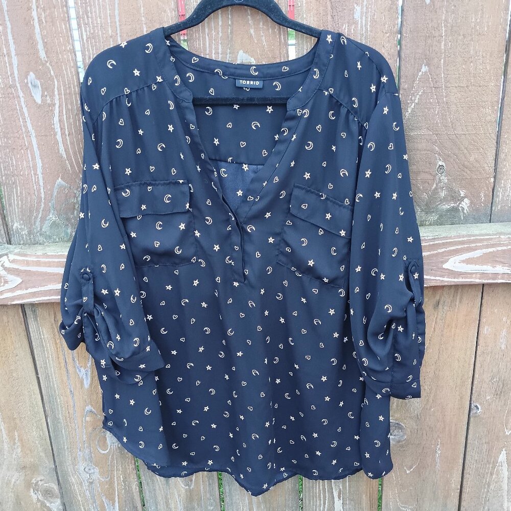 Ladies' Torrid Moon and Stars Blouse Top Sz. 4
